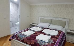 Guest House 15A