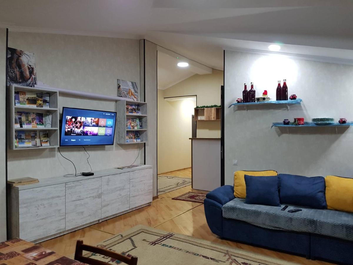 Guest House 15A Кутаиси Экстерьер фото