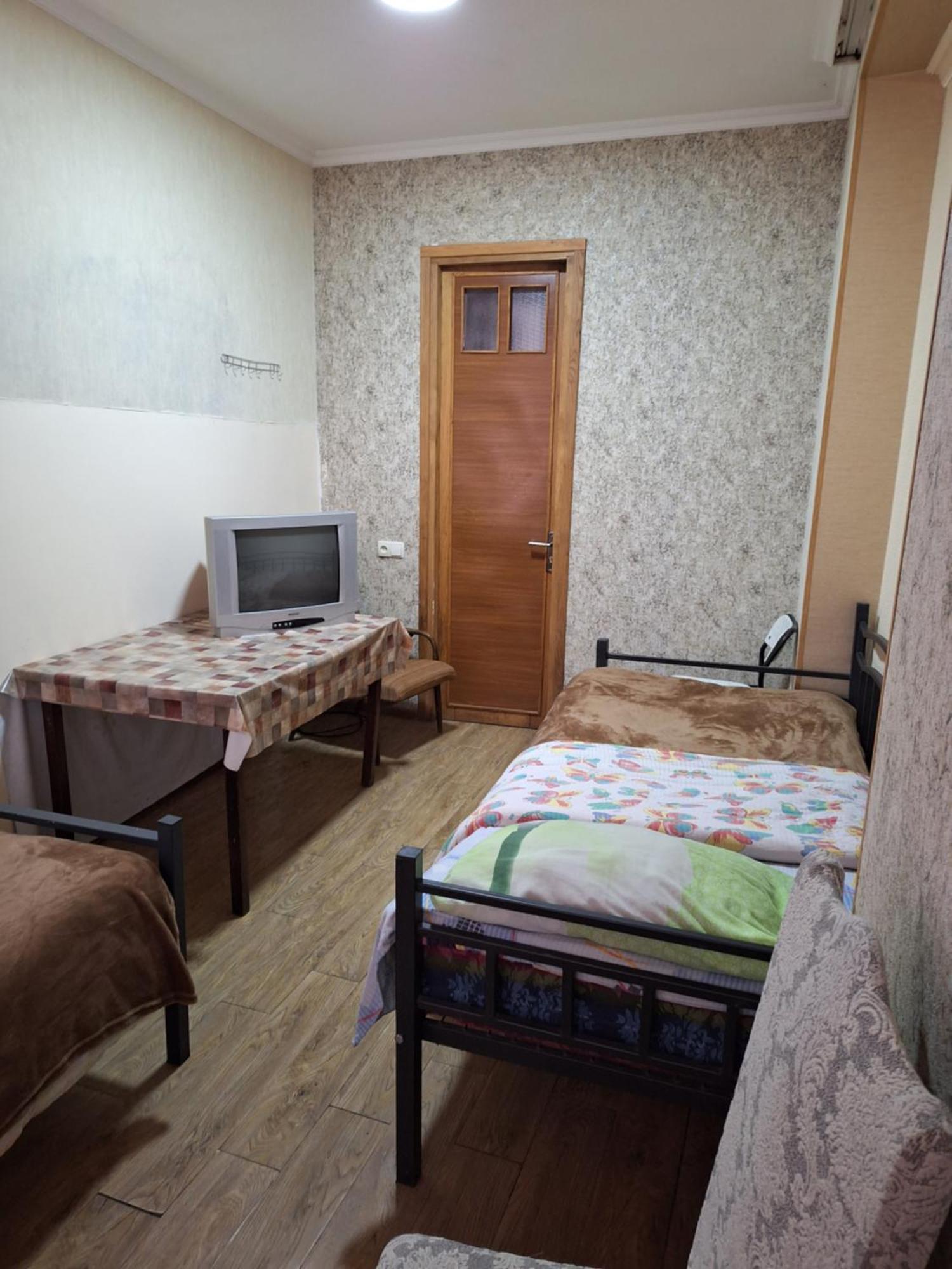Guest House 15A Кутаиси Экстерьер фото