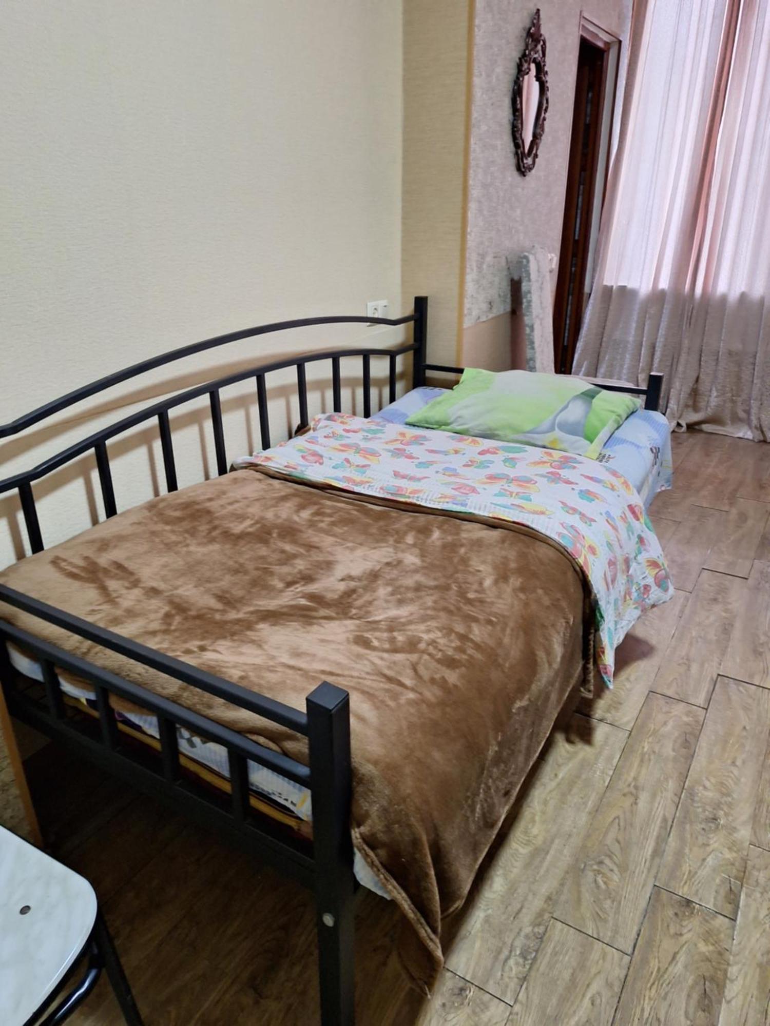 Guest House 15A Кутаиси Экстерьер фото