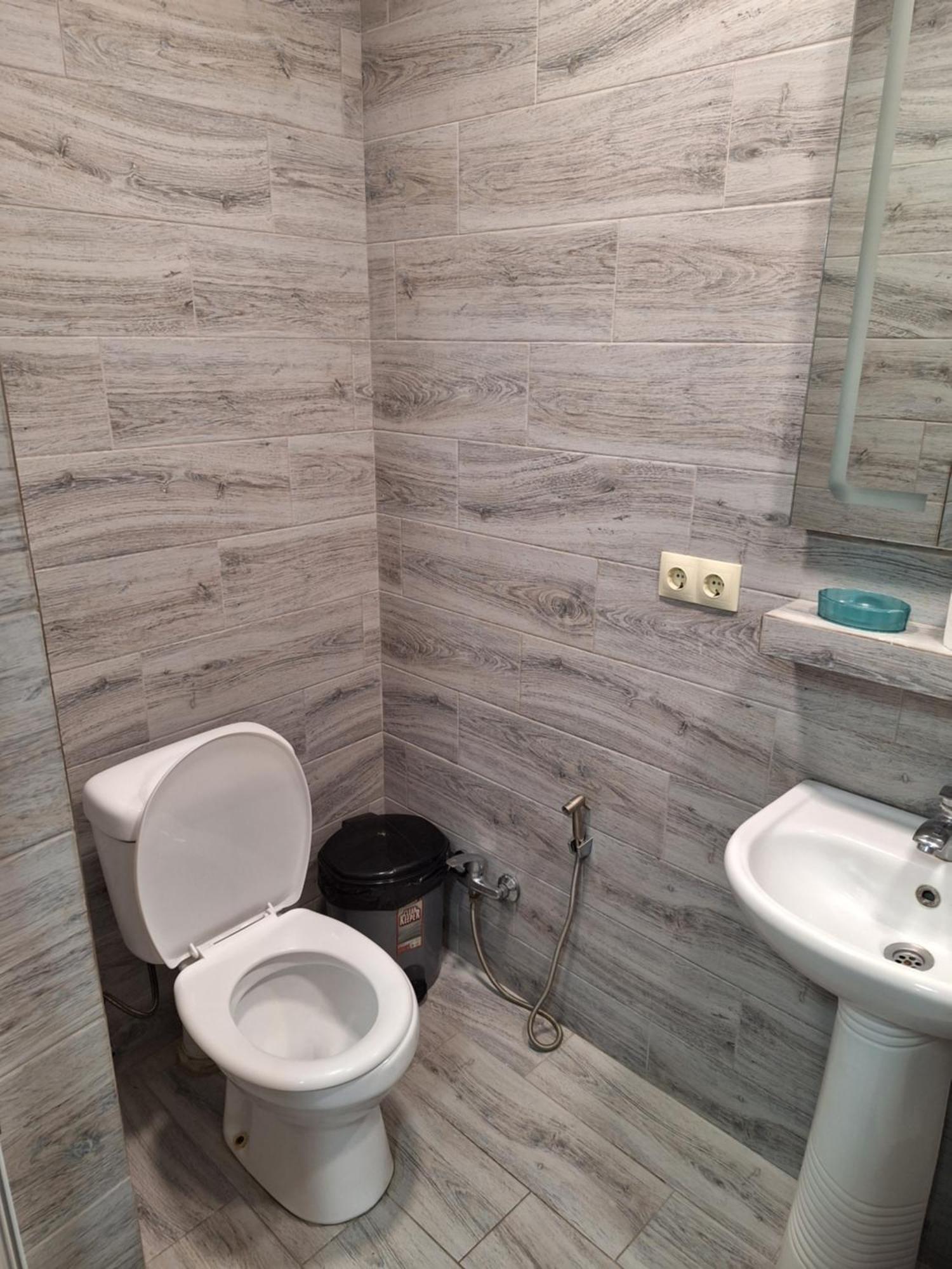 Guest House 15A Кутаиси Экстерьер фото
