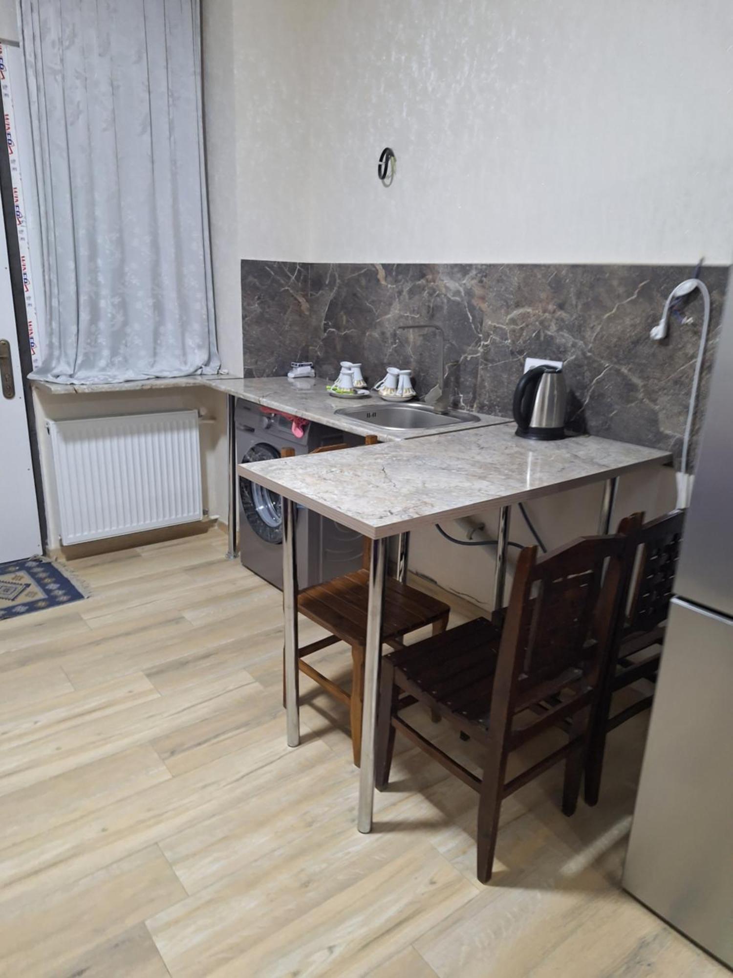Guest House 15A Кутаиси Экстерьер фото